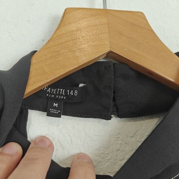 Lafayette 148 NY High Neck Sleeveless Silk Cutout Blouse Size M Women's - Picture 10 of 11